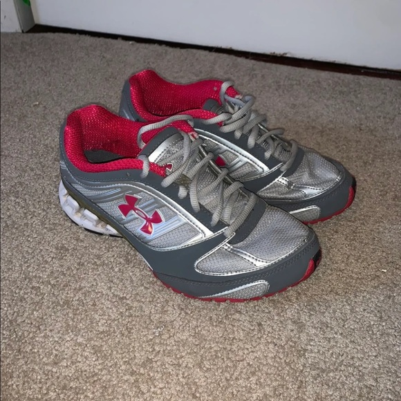 Under Armour Running Sneakers size 7 - Picture 2 of 8